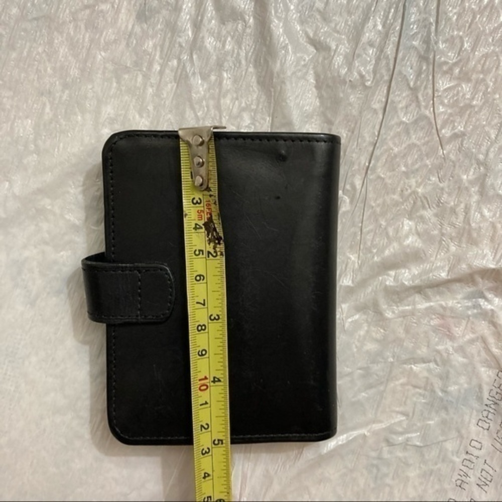 Coach vintage black glovetan leather wallet - Picture 10 of 12